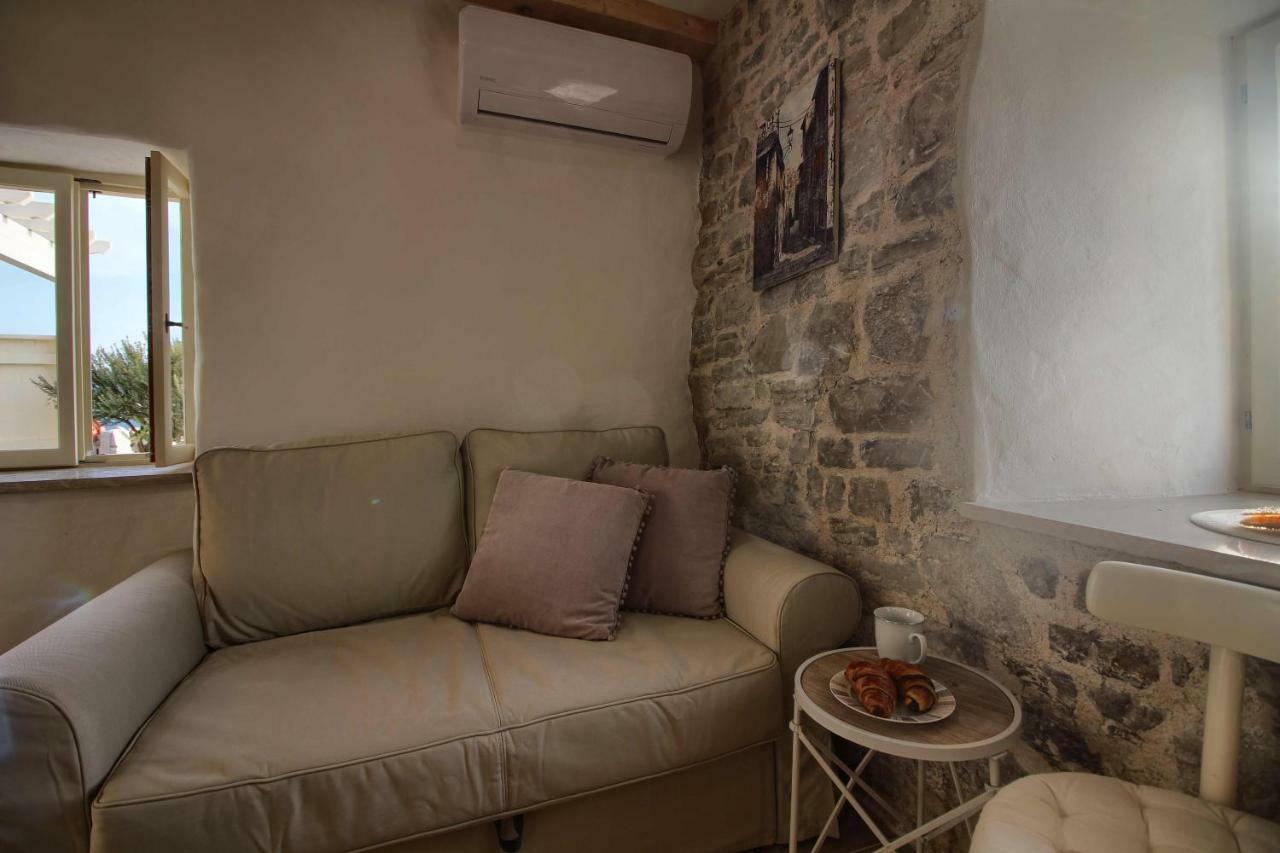 Villa Adora Motovun Exterior foto